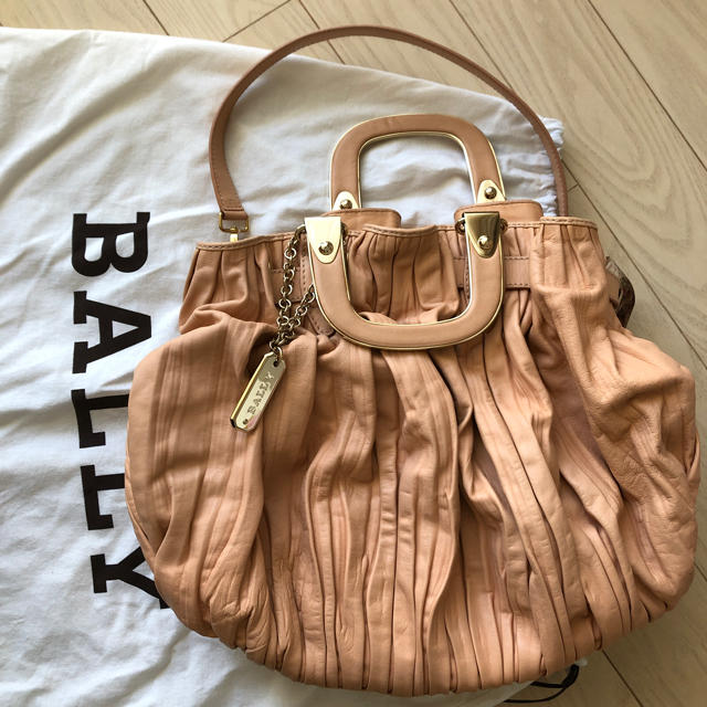 BALLY ハンドバッグ、トートバッグレディース