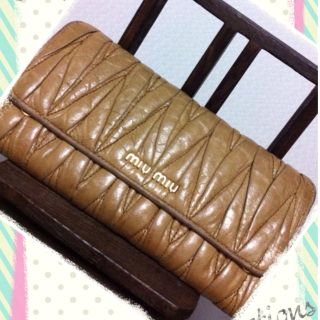 ミュウミュウ(MIU MIU)のmiumiu♡ミュウミュウ♡長財布(財布)