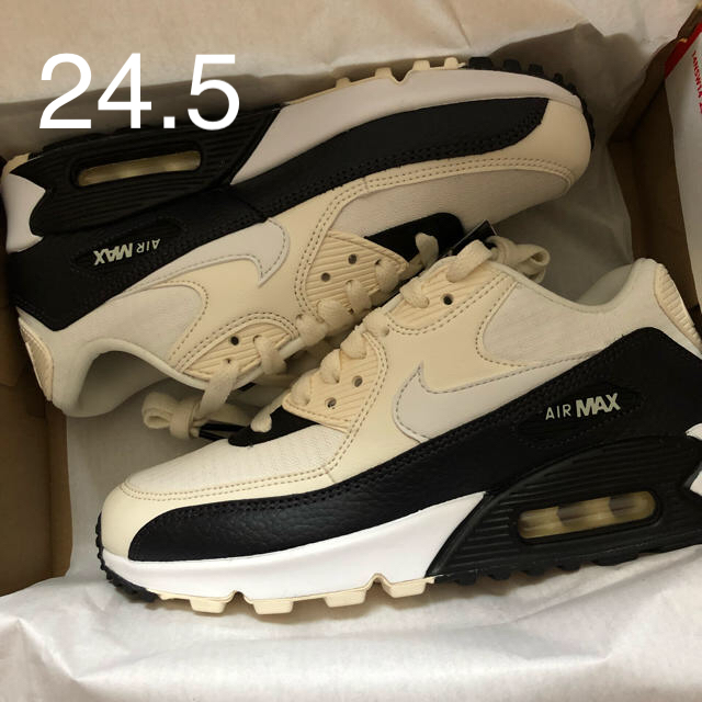 NIKE(ナイキ)の24.5 NIKE air max 90 アイボリー レディースの靴/シューズ(スニーカー)の商品写真