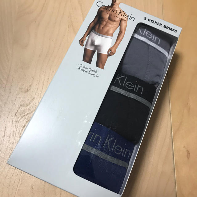 Calvin Klein(カルバンクライン)の正規品新品Calvin Klein　ボクサーパンツ 3枚組 3色 Sサイズ メンズのアンダーウェア(ボクサーパンツ)の商品写真