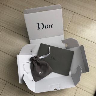 Dior - Diorギフトボックスの通販｜ラクマ