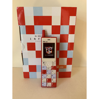 au INFOBAR  OPTIMUS PRIME (NISIKIGOI)　【】(携帯電話本体)