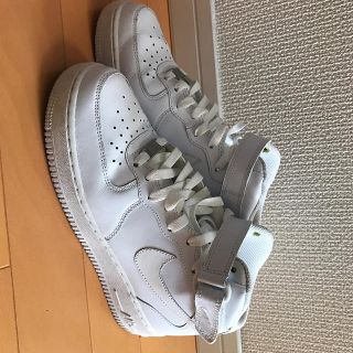 ナイキ(NIKE)のNIKE スニーカー 美品(スニーカー)