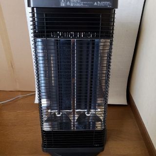 ダイキン(DAIKIN)のダイキン遠赤外線ストーブ「セラムヒート」(電気ヒーター)