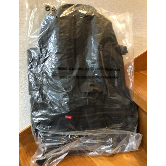 Supreme(シュプリーム)の18FW BackPack メンズのバッグ(バッグパック/リュック)の商品写真