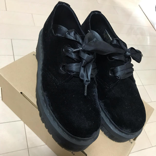 Dr.Martens ドクターマーチン ベロアリボン | bombaytools.com