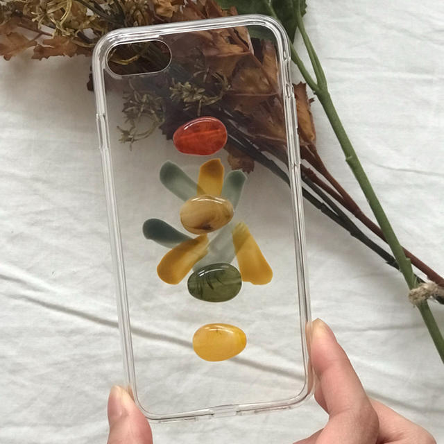 エルメス iphone8 ケース 海外 - Ungrid - retoro paint iPhone case handmadeの通販 by Natary'.. shop｜アングリッドならラクマ