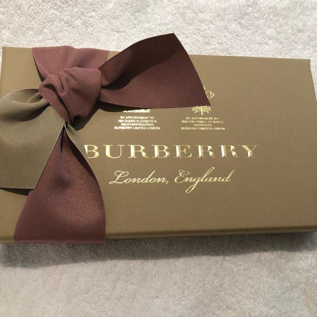 BURBERRY(バーバリー)のバーバリー 長財布 レディースのファッション小物(財布)の商品写真