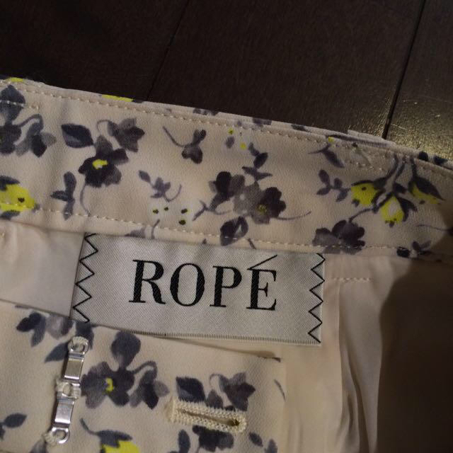 ROPE’(ロペ)のROPE☺︎タックパンツ レディースのパンツ(クロップドパンツ)の商品写真