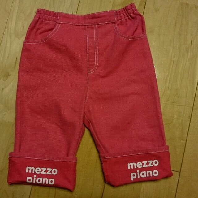 mezzo piano(メゾピアノ)のメゾピアノ ズボン95 美品 レディースのパンツ(デニム/ジーンズ)の商品写真