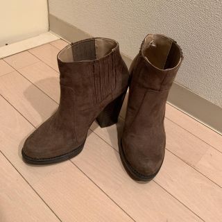 ザラ(ZARA)のショートブーツ(ブーツ)