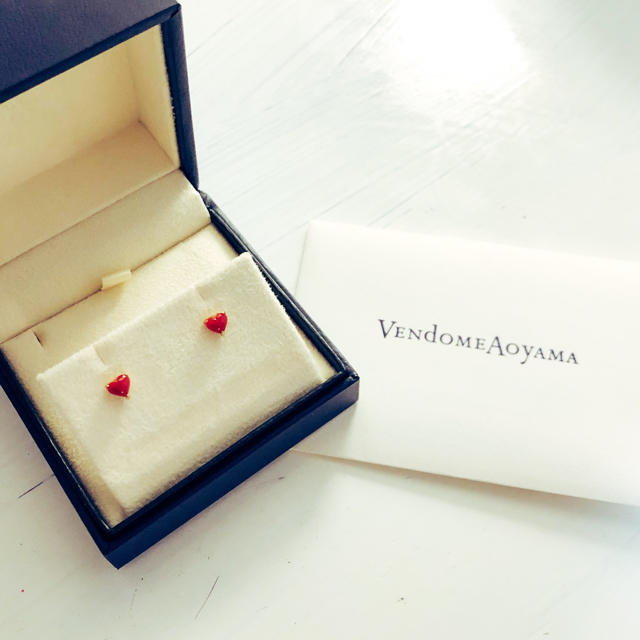 Vendome Aoyama(ヴァンドームアオヤマ)のVendomeAoyama ヴァンドーム青山 ◾︎サンゴ(珊瑚)ピアス レディースのアクセサリー(ピアス)の商品写真