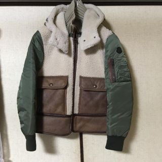 モンクレール(MONCLER)のモンクレールダウン デラグランジ(ダウンジャケット)