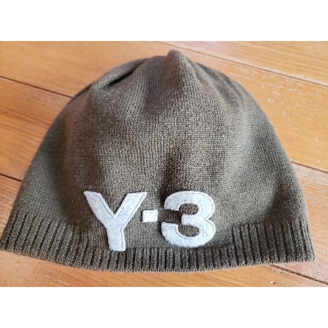 Y-3(ワイスリー)のニット帽 Y-3 メンズの帽子(ニット帽/ビーニー)の商品写真