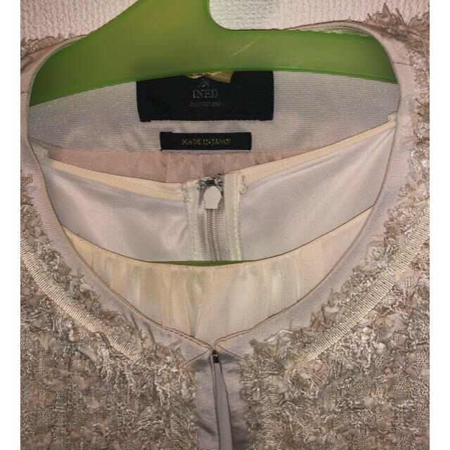 INED(イネド)のINED  4月まで期間限定割引！上品な薄ピンクツイードワンピーススーツ レディースのフォーマル/ドレス(スーツ)の商品写真