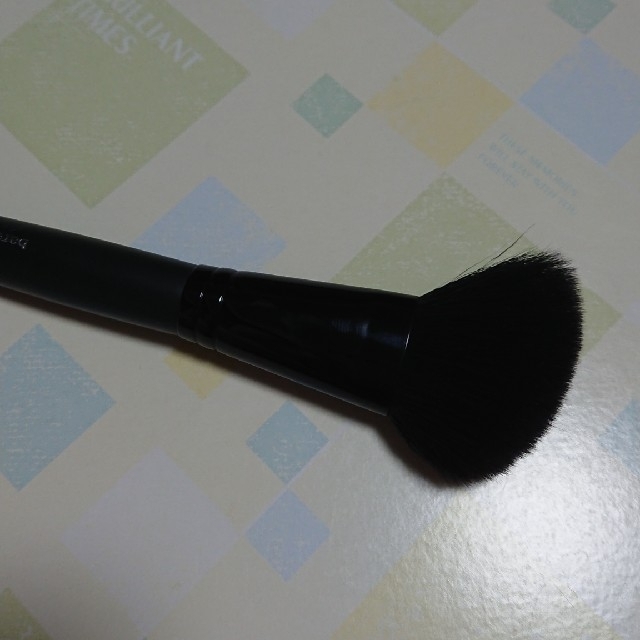 bareMinerals(ベアミネラル)の   ❮ああたん様専用❯bareMinerals Blooming ブラシ コスメ/美容のキット/セット(コフレ/メイクアップセット)の商品写真