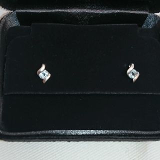 ヨンドシー(4℃)の4℃ アクアマリン×プラチナピアス(ピアス)