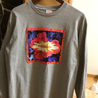 Supreme - supreme 17aw bloom L/S tee ロンTの通販 by ay ...