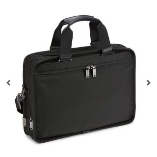 TUMI - TUMI リミテッドエディション2018の通販 by 曇り空|トゥミ
