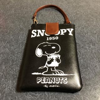 ピーナッツ(PEANUTS)のスヌーピー  携帯ケース  ブラック(iPhoneケース)