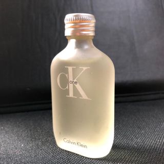 カルバンクライン(Calvin Klein)の【新品】Calvin Klein オードトワレ ミニ香水 15ml  (香水(男性用))