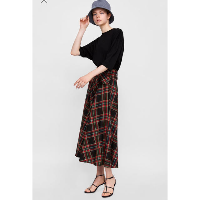 ZARA(ザラ)のZARチェック柄スカート XS レディースのスカート(ひざ丈スカート)の商品写真