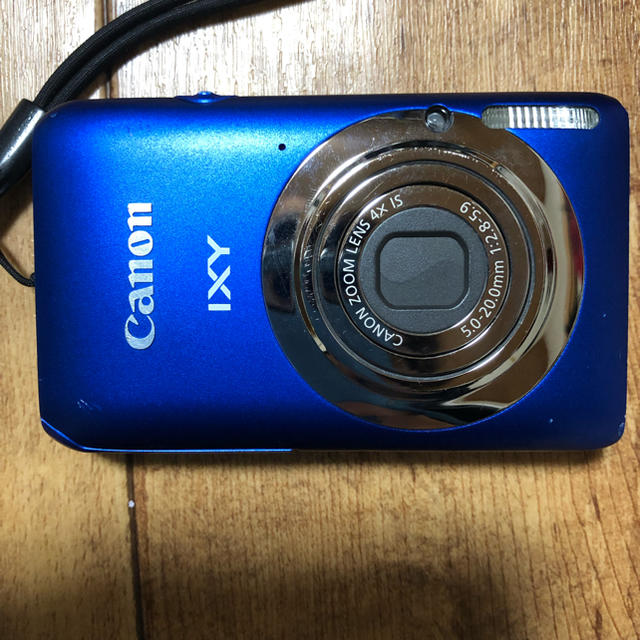 Canon IXY 210F 1