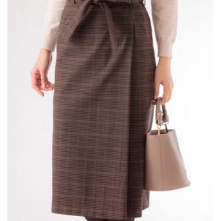 カールパークレーン(KarL Park Lane)の上品なロングスカート日本製❤️ 11号  新品です♪(ロングスカート)