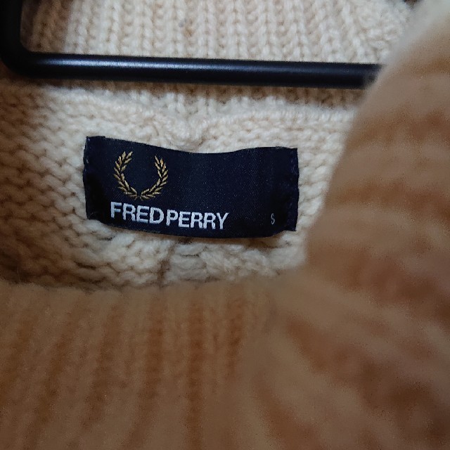 FRED PERRY(フレッドペリー)の★☆FRED PERRY★☆アラン編みタートルネック★☆sizeＳ★☆ メンズのトップス(ニット/セーター)の商品写真