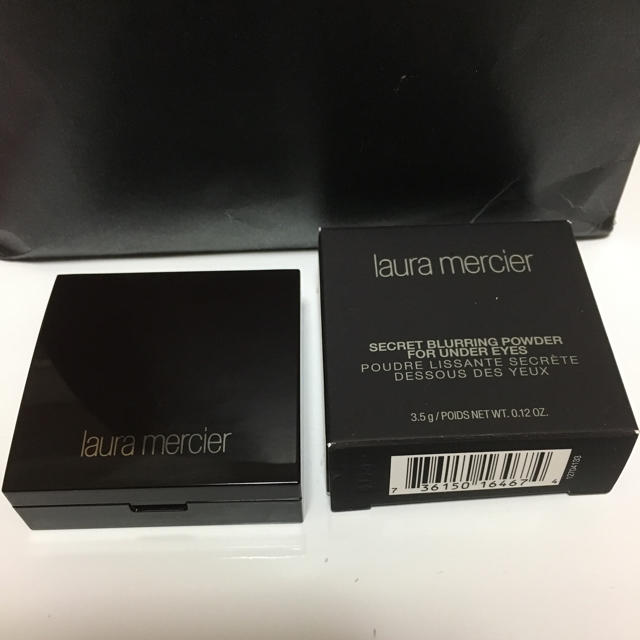 laura mercier(ローラメルシエ)のローラメルシエ シークレットブラーリングパウダー コスメ/美容のベースメイク/化粧品(コンシーラー)の商品写真