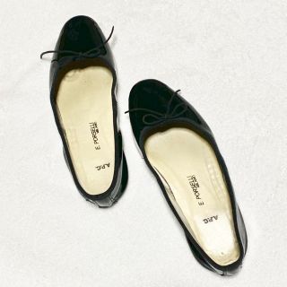 IENAlolitaさま☆ 新品 36 ポルセリ A.P.C. BALLERINES