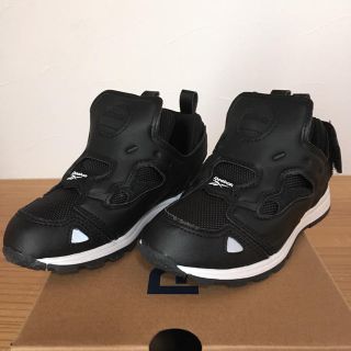 リーボック(Reebok)の【John様専用 新品 15㎝】リーボック ポンプフューリー  黒(スニーカー)