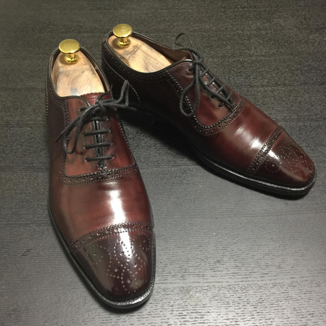 CHEANEY(チーニー)のCHEANEY/チーニー/UK6/バーガンディー/ストレート/メダリオン メンズの靴/シューズ(ドレス/ビジネス)の商品写真