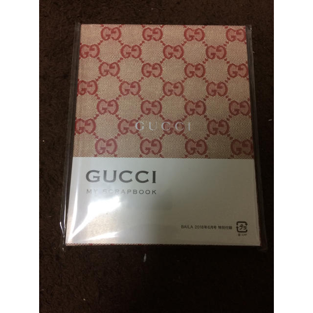 Gucci(グッチ)の【新品未開封】グッチ GUCCI スクラップブック ノート ノエラ 6月号付録 エンタメ/ホビーの雑誌(ファッション)の商品写真