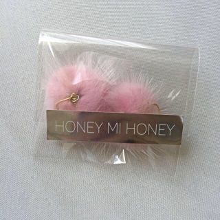 ハニーミーハニー(Honey mi Honey)のhoneymihoneyポンポンピアス(ピアス)