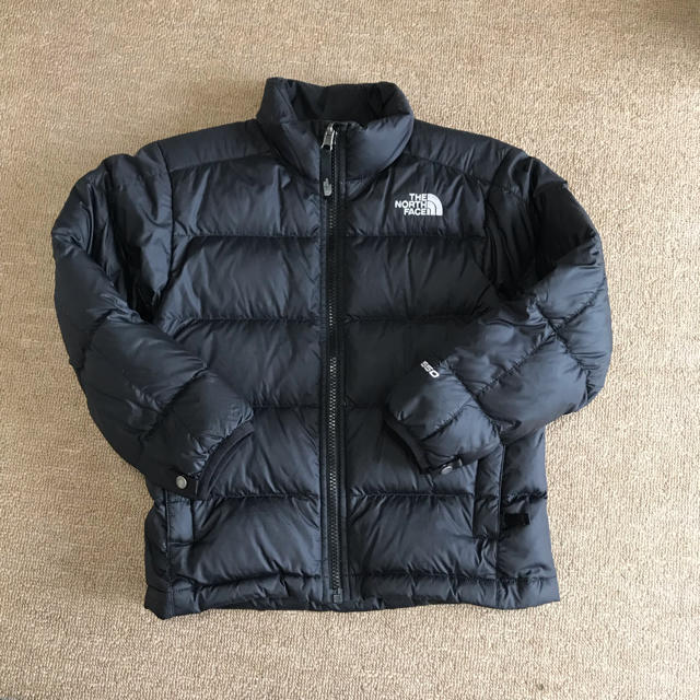 THE NORTH FACE(ザノースフェイス)の★美品★ ノースフェイス キッズダウン XS キッズ/ベビー/マタニティのキッズ服男の子用(90cm~)(コート)の商品写真