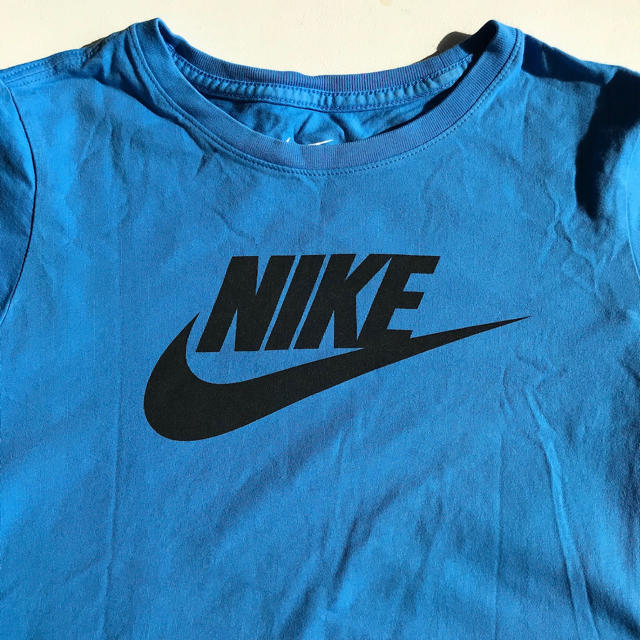 NIKE(ナイキ)のNIKE キッズ・女性 Tシャツ キッズ/ベビー/マタニティのベビー服(~85cm)(Ｔシャツ)の商品写真