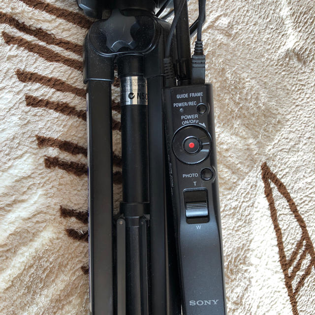 SONY(ソニー)のSONY VCT-60AV リモコン三脚 スマホ/家電/カメラのカメラ(ビデオカメラ)の商品写真