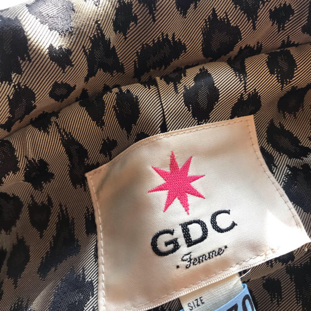 GDC(ジーディーシー)のGDC ブランケットピーコート ネイティブ柄 ヒョウ柄 レオパード レディースのジャケット/アウター(ピーコート)の商品写真