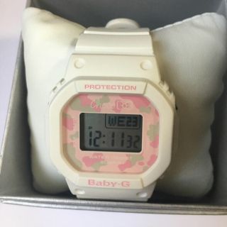 ベビージー(Baby-G)のLINE FRIENDS【 CASIO ★ Baby-G 】限定品☆新品未使用品(腕時計)