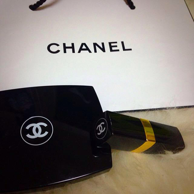 CHANEL(シャネル)のCHANEL ルージュ コスメ/美容のベースメイク/化粧品(その他)の商品写真