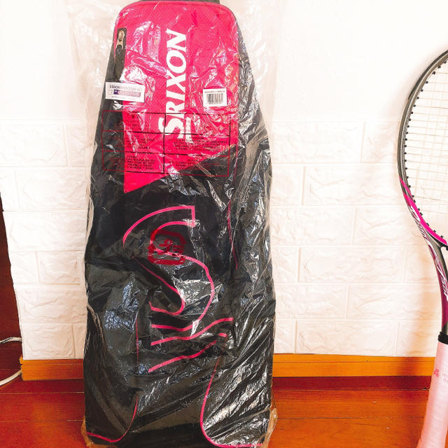 コアラ様専用です スリクソン ラケット スポーツ/アウトドアのテニス(ラケット)の商品写真