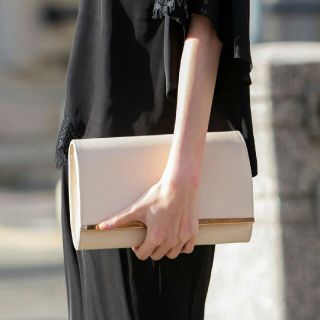 ザラ(ZARA)のFashion Letter 2wayクラッチバッグ ライトベージュ(クラッチバッグ)