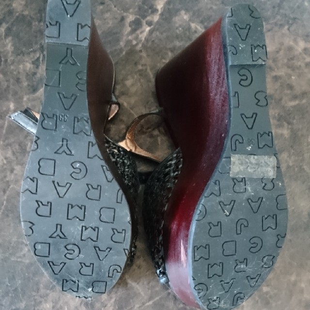 MARC JACOBS(マークジェイコブス)のマークジェイコブス サンダル レディースの靴/シューズ(サンダル)の商品写真