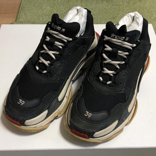 BALENCIAGA triple s 39スニーカー