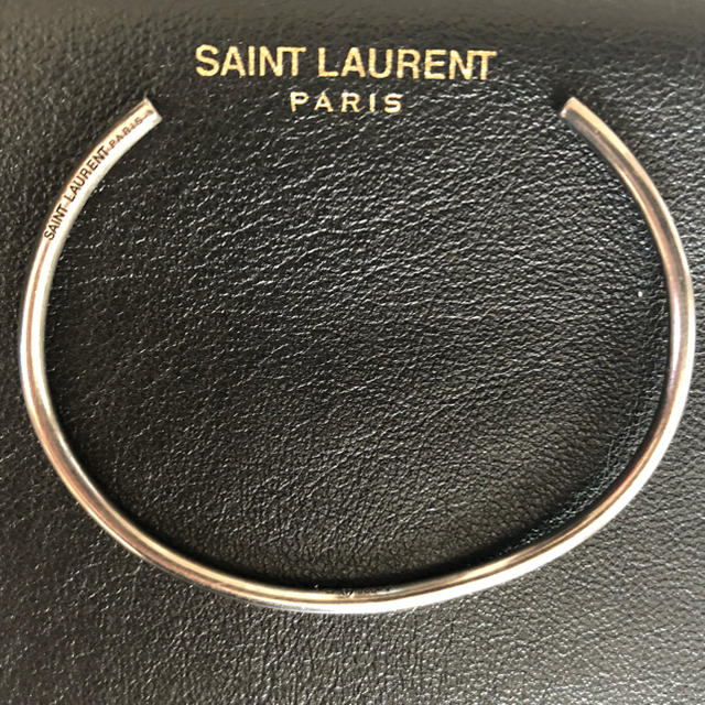 Saint Laurent(サンローラン)のSAINT LAURENT PARIS  バングル  サンローランパリ  ベルト メンズのアクセサリー(バングル/リストバンド)の商品写真