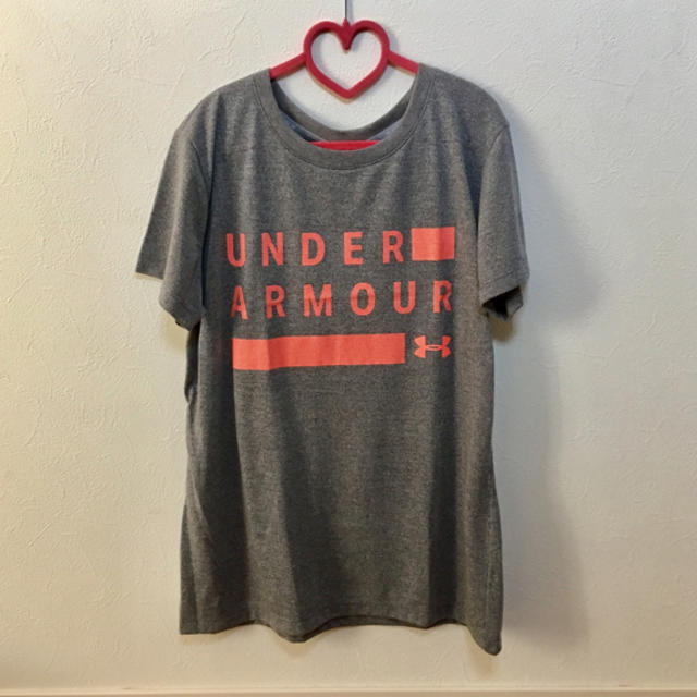 UNDER ARMOUR(アンダーアーマー)のTシャツ 速乾素材 未使用♪♪ レディースのトップス(Tシャツ(半袖/袖なし))の商品写真