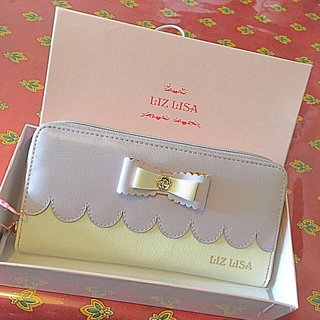 リズリサ(LIZ LISA)のLIZ LISA♡スカラップ長財布(財布)