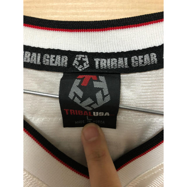 TRIBAL(トライバル)のTRIBAL トライバル シャツ Lサイズ メンズのトップス(Tシャツ/カットソー(半袖/袖なし))の商品写真