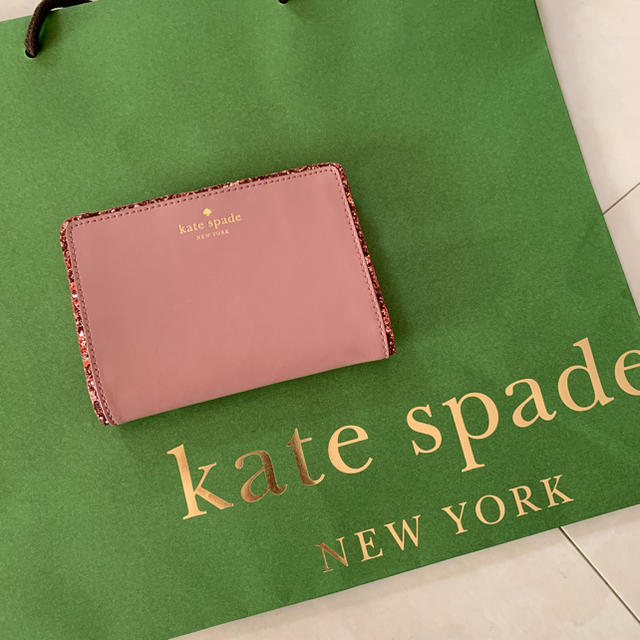 kate spade◡̈⃝︎⋆︎*折りたたみ財布